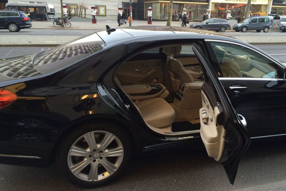 Rome: 4-Hour City Tour by Luxury Limousine - Mercedes Pickup Sets the Tone for a 4-Hour Rome Sprint