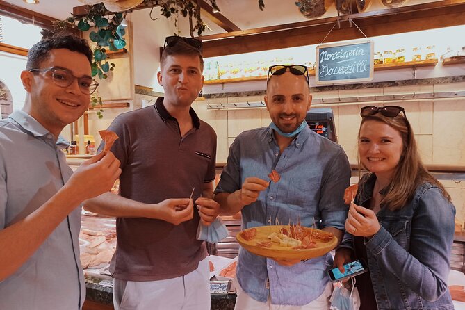 Rome: 4-hours Trastevere by Night Food, Wine and Sightseeing Tour - Key Things to Know Before You Go
