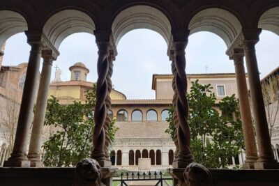 Rome: 4 Major Basilicas Private Tour with Driver at Disposal - Basilica Papale di San Paolo Fuori le Mura: The Tomb and the Giant Scale