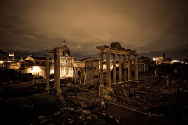 Rome After Dark: Private Luxury Night Tour by Car - The Private Luxury Car: Comfort, Timing, and Control