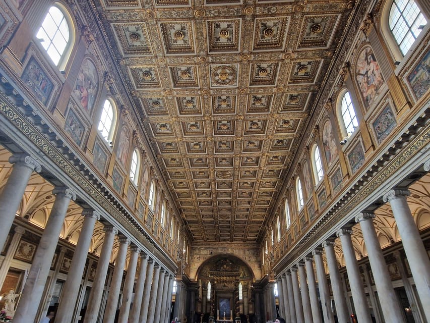 Rome: Ancient Jubilee in the 4 Major Basilicas - Meeting point and staying oriented with the orange lion sign