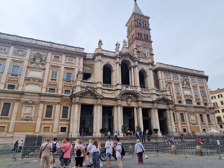 Rome: Ancient Jubilee in the 4 Major Basilicas - Santa Maria Maggiore: golden interior, Nativity crib relic, and Salus Populi Romani