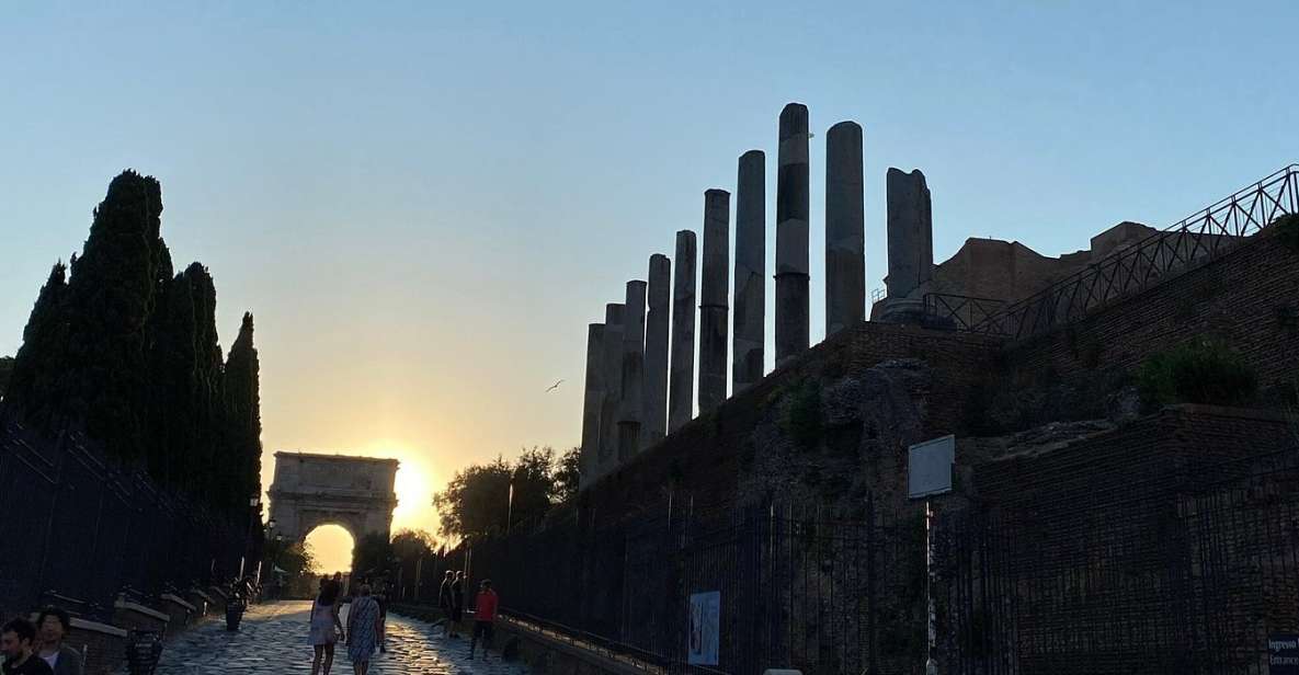 Rome: Ancient Rome Nighttime Sightseeing Tour - Rione Monti After Dark: Starting in Rome’s Oldest Neighborhood