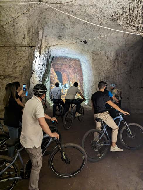 Rome: Appia Antica & Ancient Underground Labyrinth by Ebike - Quick hits for Appia Antica + Rome Underground by e-bike
