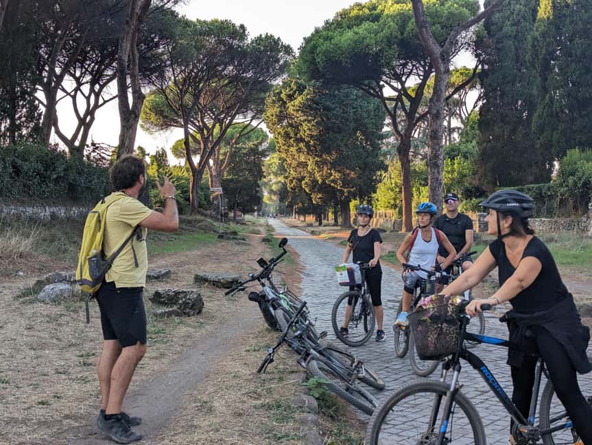 Rome: Appia Antica & Ancient Underground Labyrinth by Ebike - Sotterranei di Roma: entering Rome underground’s quarry labyrinth