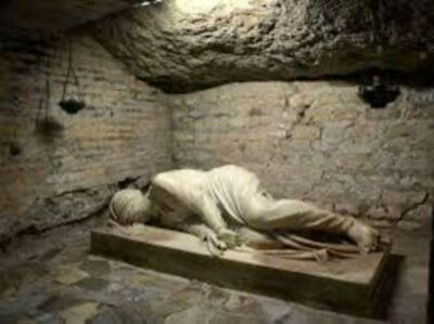 Rome: Appian Catacombs tour with transfere - Inside the catacombs: what the guided tour is really for