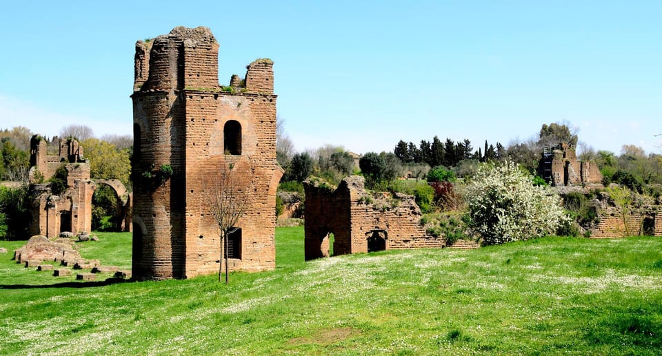 Rome: Appian Way and Catacombs of San Sebastian Tour - Via Appia Antica: what you’ll see on the walk