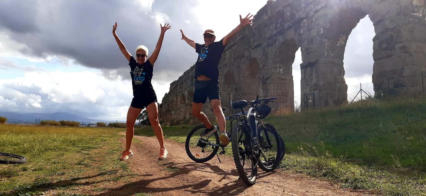 Rome: Appian Way, Aqueducts, & Catacombs E-Bike Guided Tour - Circus of Maxentius and Cecilia Metella: The Quick Stops That Pay Off