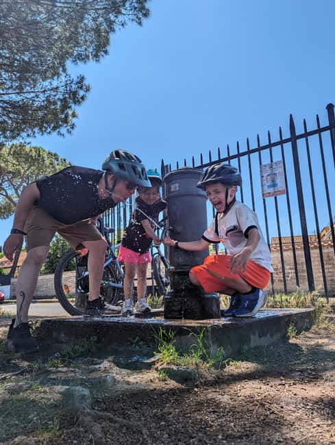Rome: Appian Way, Aqueducts, & Catacombs E-Bike Guided Tour - Catacombs of Rome: The Optional Underground Portion