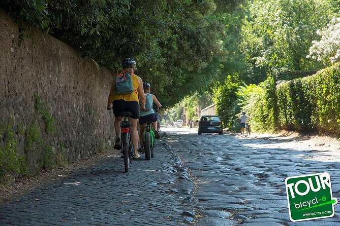 Rome: Appian Way E-bike Tour, Catacombs, Aqueducts & Transfer - How long is it, what’s the pace, and who leads the group?