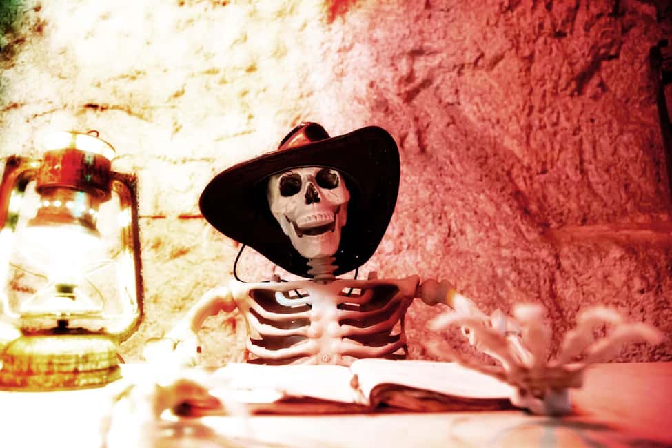 Rome: Appian Way Underground Catacombs Bike Tour with Lunch - Lunch or aperitif break in the middle of the story