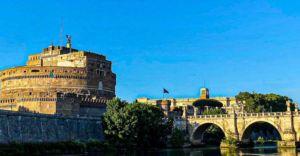 Rome: Ara Pacis Museum and Hop-on Hop-off River Boat Ride - Ara Pacis Museum: the altar of Pax in plain sight