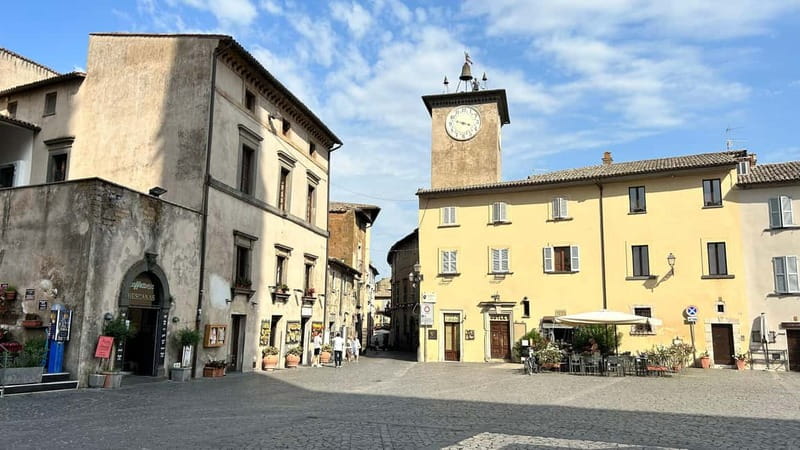 Rome: Assisi, Civita di Bagnoregio and Orvieto Day Tour - Should you book this tour or plan something else?