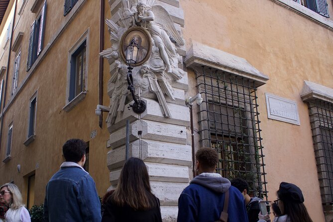 Rome at Night: Small Group Guided City Walking Tour - Colosseum Finale With a Viewpoint: The Night-Walk Payoff