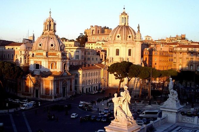 Rome at Sunrise Walking Tour: Pantheon Trevi Fountain & Breakfast - Breakfast in Piazza Della Rotonda: cappuccino and cornetto like the locals