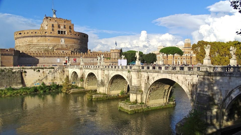 Rome: Best of Colosseum and Roman Forum Guided Tour - What you get for $70: value beyond just ticket access