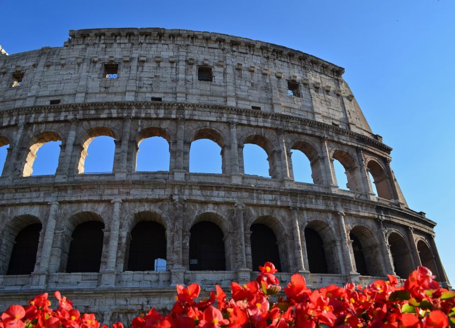 Rome: Best of Colosseum and Roman Forum Guided Tour - How to handle the crowd and actually hear your guide