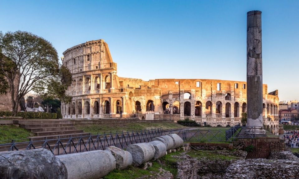 Rome: Best of Colosseum and Roman Forum Guided Tour - The most praised parts (and why you should care)