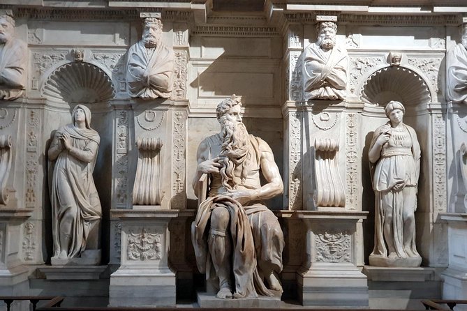 Rome: Between Holy Doors Small Group Walking Tour - Holy Doors and seven churches in a few hours