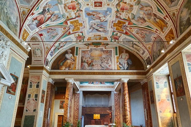 Rome: Between Holy Doors Small Group Walking Tour - Stop 3: San Pietro in Vincoli and Michelangelo’s Moses