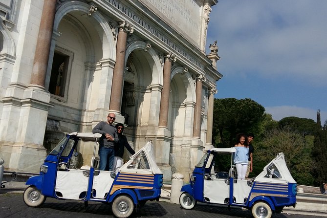 Rome by Ape Calessino Auto Rickshaw - Coffee, cappuccino, or gelato: included and timed for momentum