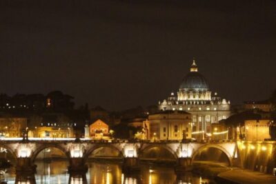 Rome by Night 3 hours Private Tour - Colosseum at night: the classic stop with an entry-ticket catch