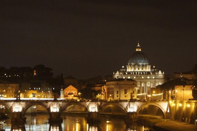 Rome by Night 3 hours Private Tour - Colosseum at night: the classic stop with an entry-ticket catch