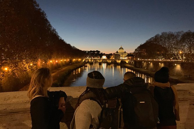 Rome by Night E-Bike Tour with Pizza Option - Piazza Venezia and the Trevi Fountain Window: Big Squares, Photo Opportunities