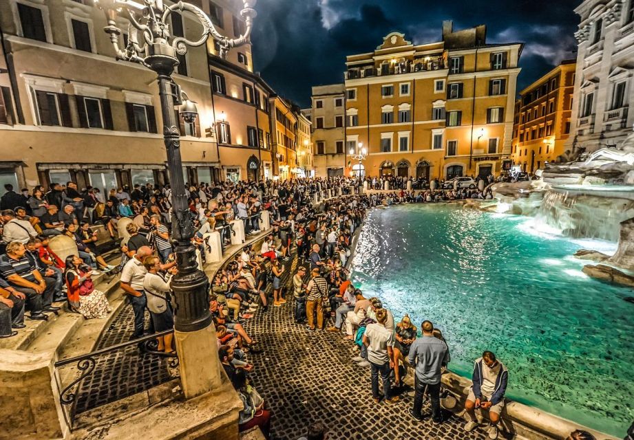 Rome by night in Mercedes Van 2 hour - Spanish Steps: quick views, strong atmosphere