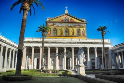 Rome by Vespa Semi Private Tour | MAX 6 PEOPLE GUARANTEED - How the Colosseum to Circus Maximus loop really works