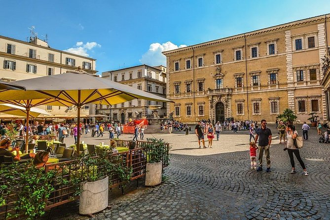 Rome: Campo de' Fiori, Trastevere and Jewish Ghetto Private Tour - Guide Power: How Elisa and Marta Make the Story Stick