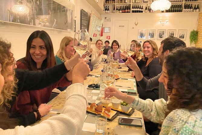 Rome: Candlelight Food & Wine Tasting in Ancient Roman Cellar - The Group Size Factor (Why Max 15 Matters)