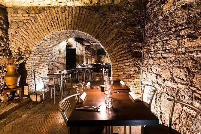 Rome Candlelight Wine and Dine in Ancient Ruins Near the Pantheon - Stop by the Pantheon area before you go underground