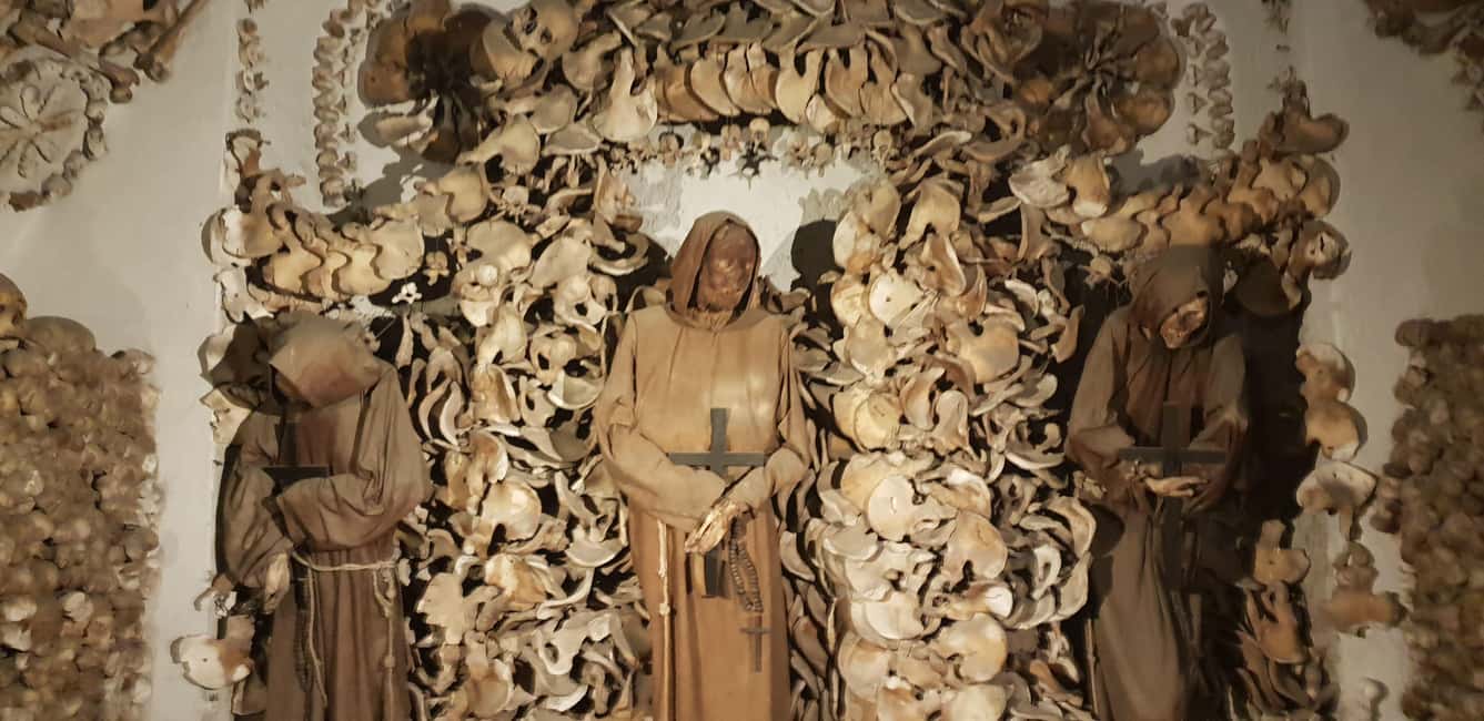 Rome: Capuchin Crypt experience with Panoramic transfer - Key highlights to look for