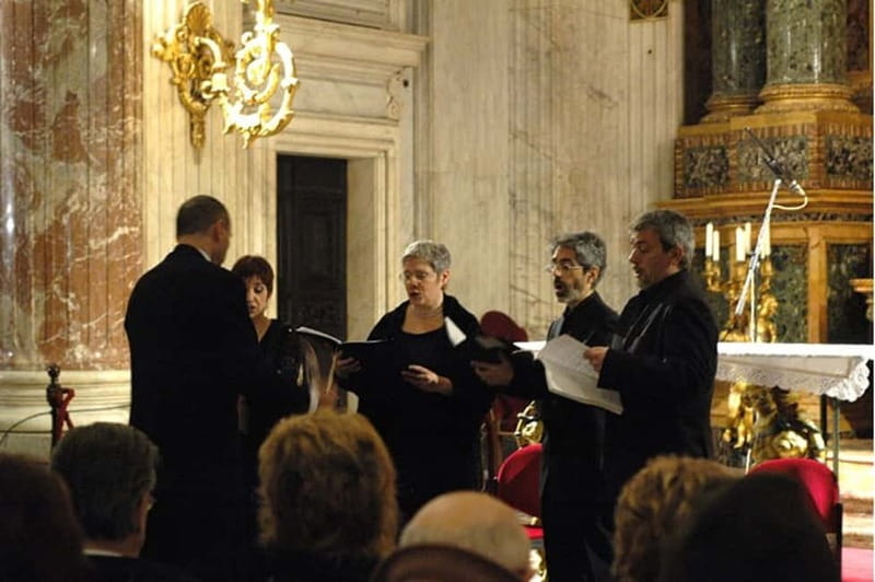 Rome: Capuchin Crypt & Museum Tour with Choral Concert - Key things to know before you go