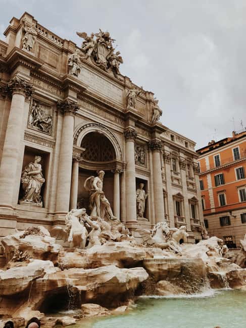 Rome: Capuchin Crypt to Pantheon Tour - Capuchin Crypt to Pantheon: a sharp 2-hour Rome contrast