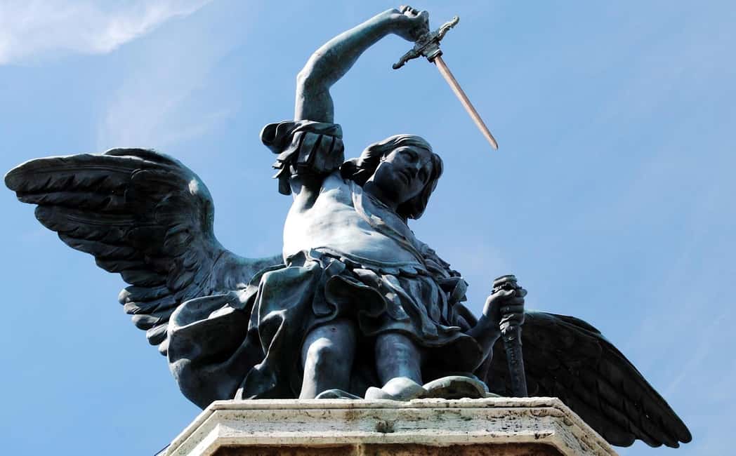 Rome: Castel Sant’Angelo Priority Line Ticket & Audio Guide - Mausoleum of Hadrian: start at the Roman Empire roots