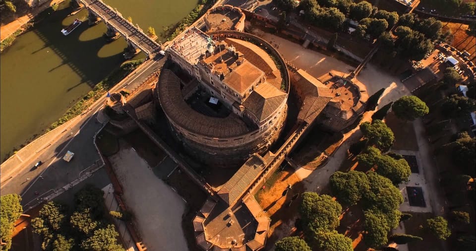 Rome: Castel Sant'Angelo Reserved Entry - Papal Fortress to Papal Sanctuary: When the Job Changes