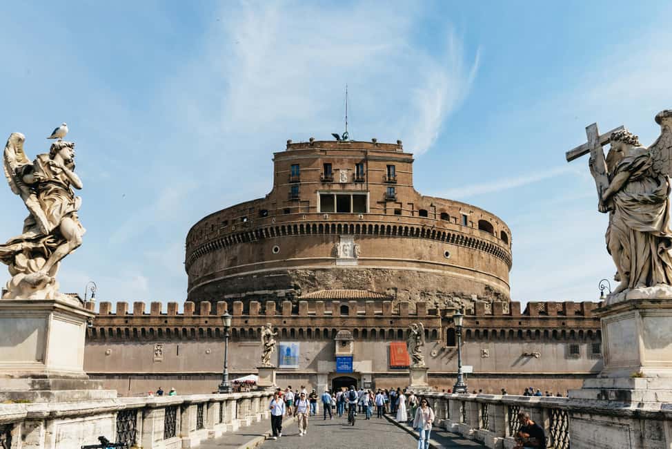 Rome: Castel Sant'Angelo Skip-the-Line Guided Tour - Entering Exclusive Areas Like the Olearie and the Prisons
