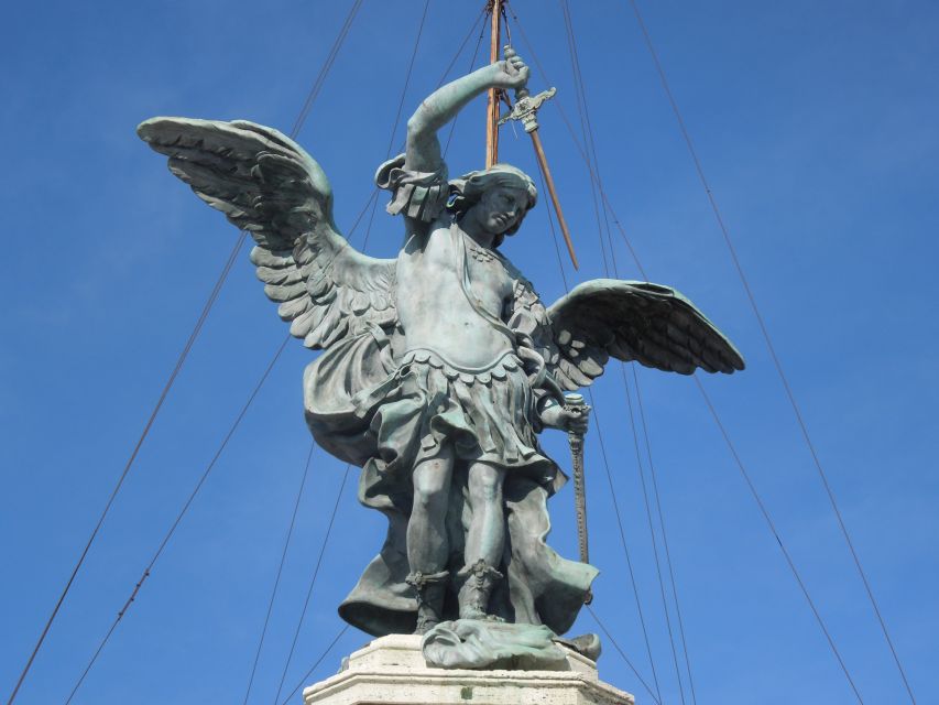 Rome: Castel Sant'Angelo Skip the Line Private Tour - Hadrian’s tomb: from imperial burial to a fortress that changed roles