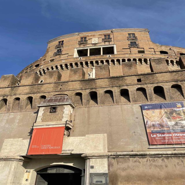 Rome: Castel Sant'Angelo Tour With Skip-the-line Access - Guide quality: what you’re likely to feel on the ground