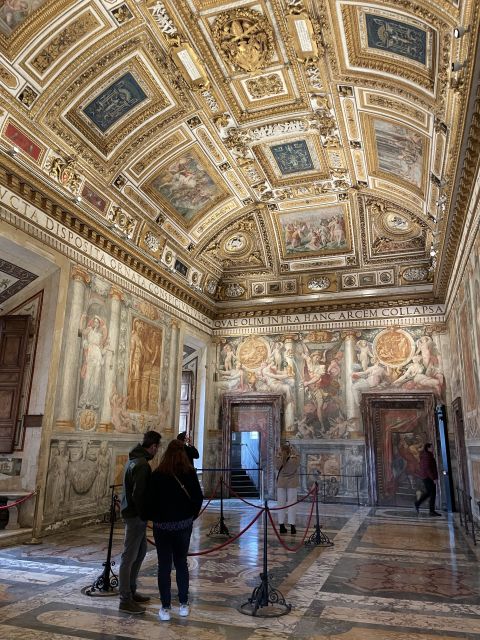 Rome: Castel Sant'Angelo Tour With Skip-the-line Access - Castel Sant’Angelo is a “story” you can walk through