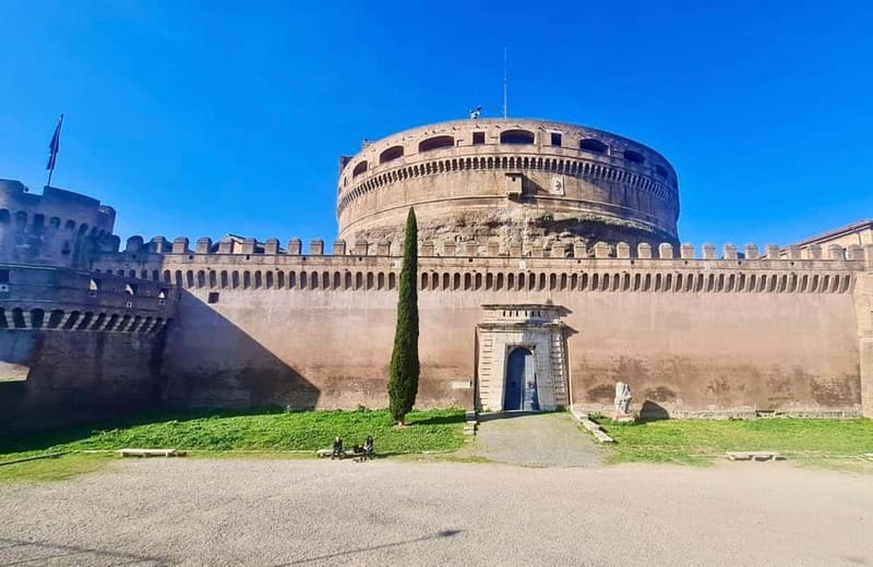 Rome: Castle Sant'Angelo Ticket w/ audioguide option - Audioguide option: when it’s worth the add-on