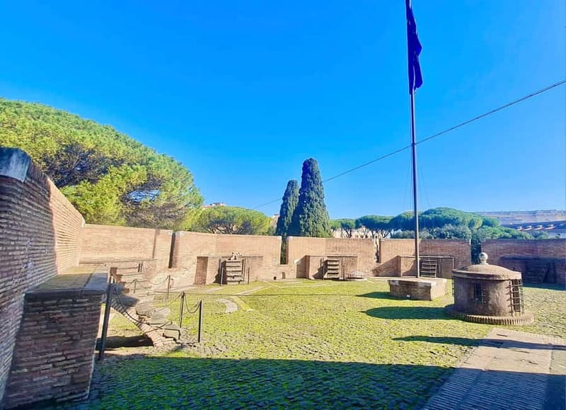 Rome: Castle Sant'Angelo Ticket w/ audioguide option - Skip-the-line entry and a self-paced visit that works