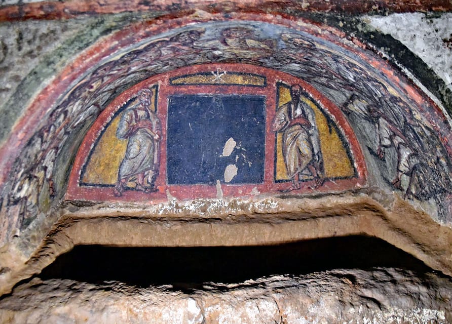 Rome: Catacombs Express ENGLISH Guided Tour - SKIP THE LINE - The Oldest Frescoes in the World: Saint Peter and Saint Paul (Plus the Last Supper)