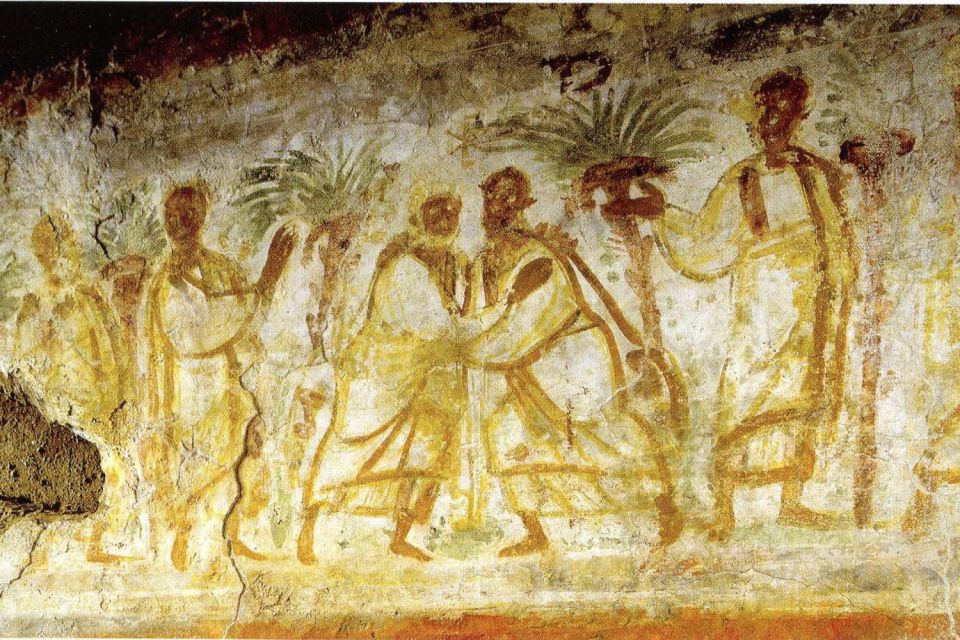 Rome: Catacombs of St. Sebastian Entry Ticket & Guided Tour - Constantine’s basilica and the circiforme shape