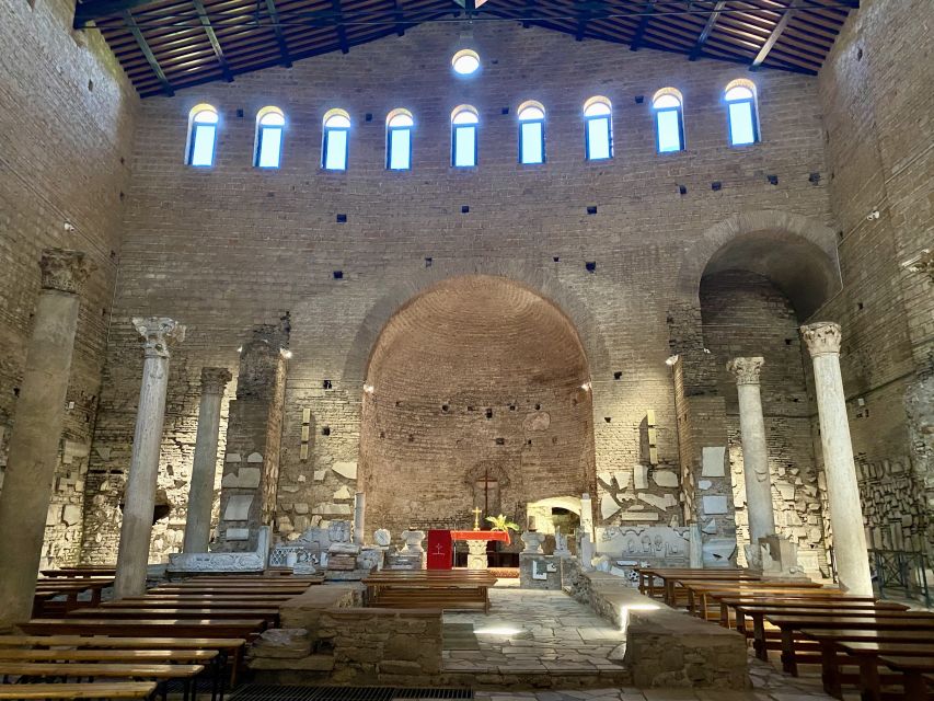 Rome: Catacombs & St Clement's Underground Semi-Private Tour - San Domitilla Catacombs: what to expect in the tunnels