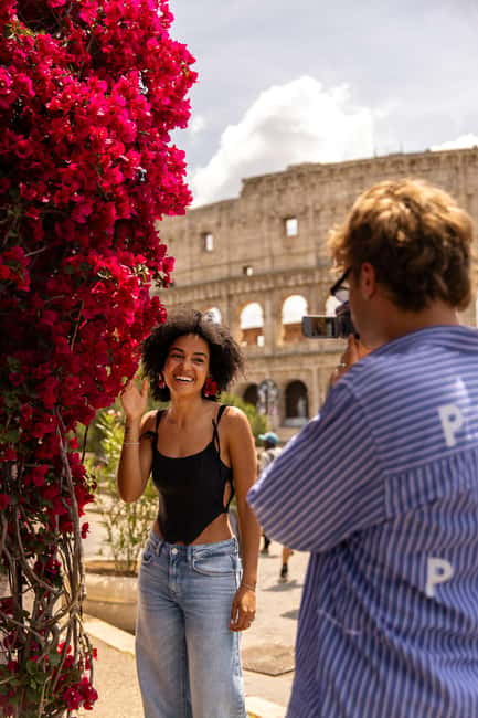 Rome: City Highlights E-Tuk Tuk Tour - Trevi Fountain and Piazza Navona: the photo stops that keep you sane
