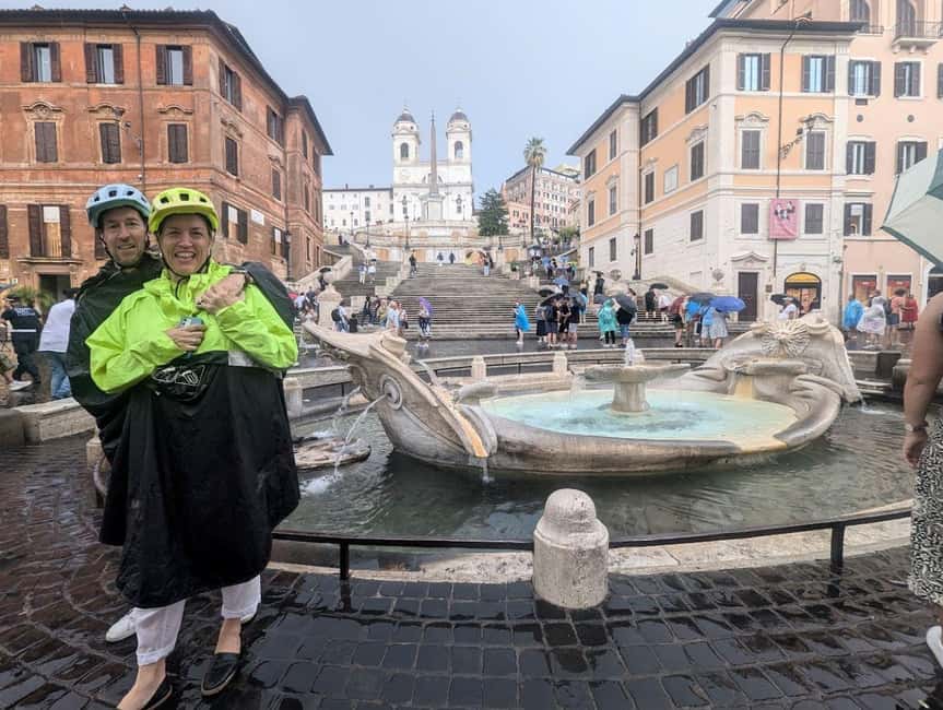 Rome: City Highlights Electric Bike Tour - Piazza Venezia and the Jewish Ghetto: two very different Rome feelings