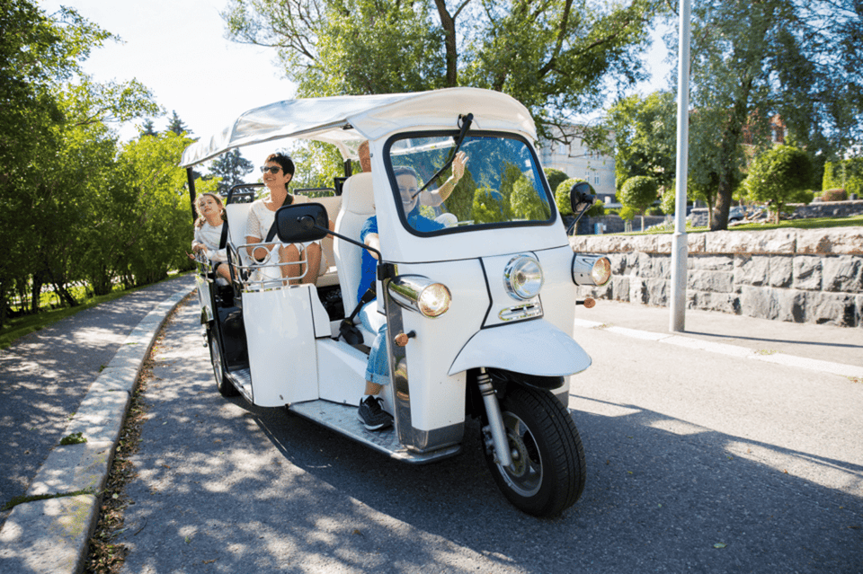 Rome: City Highlights Golf Car Tour - Getting Started at Via Francesco Crispi: Fast Meet, Easy Roll-Out